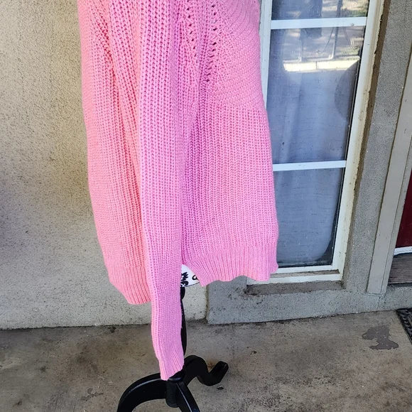 J Crew Sweater - Size Small used once - Picture 4 of 9